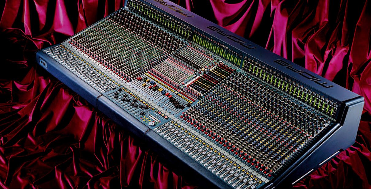 XL4 - The Ultimate Analogue Console